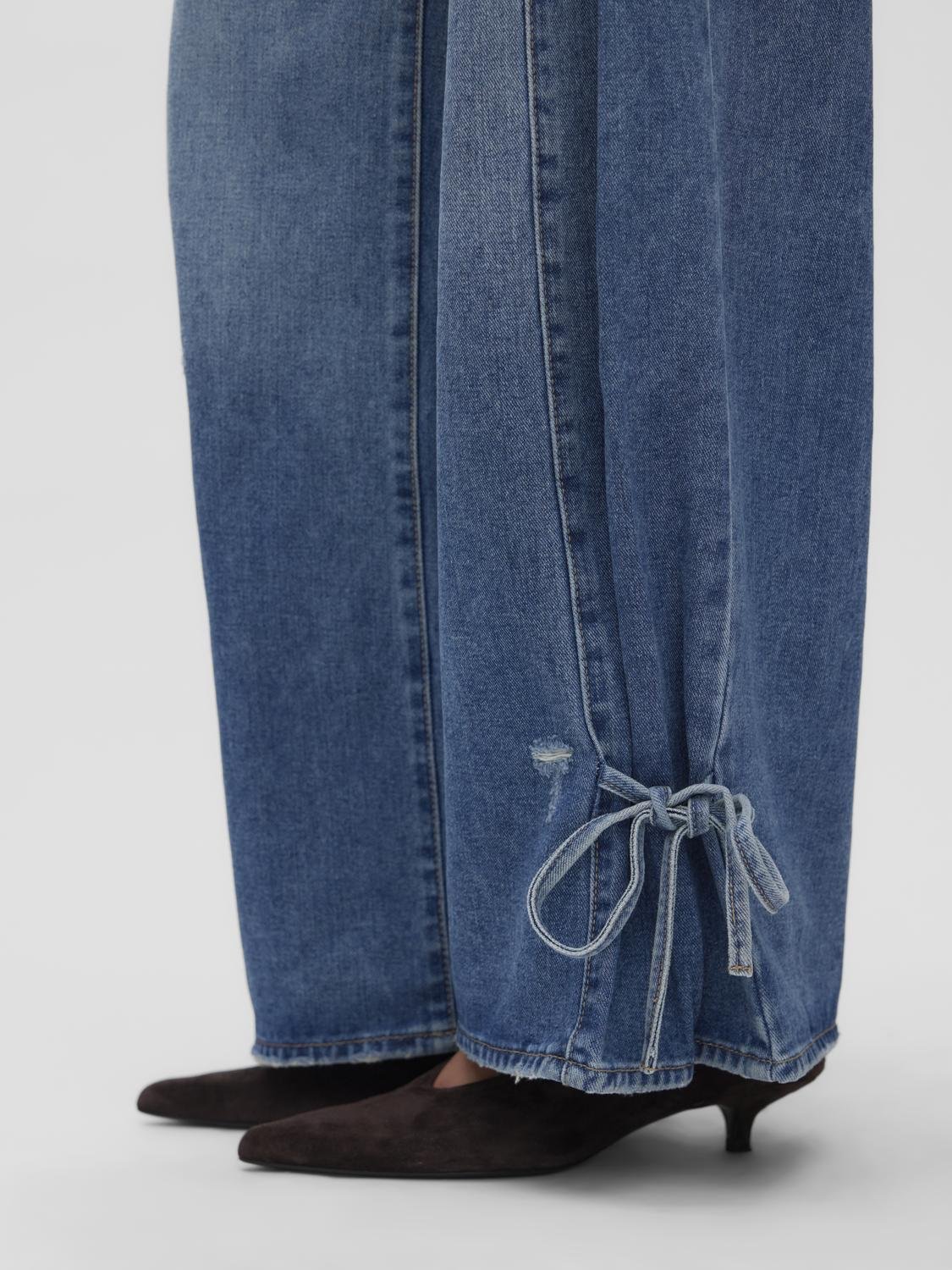 VMMARTHA Jeans - Medium Blue Denim - VERO MODA & VILA Bergvik